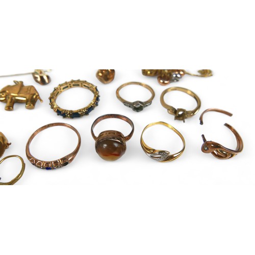 107 - Five pieces of 9ct gold, two gold teeth and a collection of gilt metal jewellery, 9ct 7.0gs, teeth 4... 