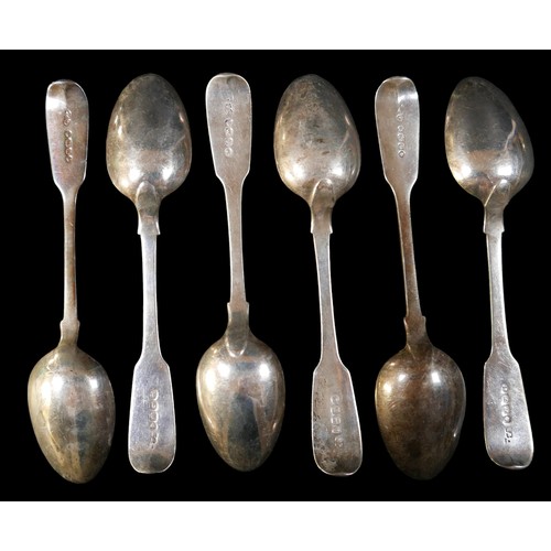 38 - A collection of assorted silver flatware, 1860g / 59.8toz. (35)