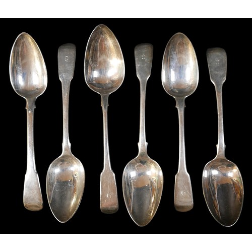 38 - A collection of assorted silver flatware, 1860g / 59.8toz. (35)