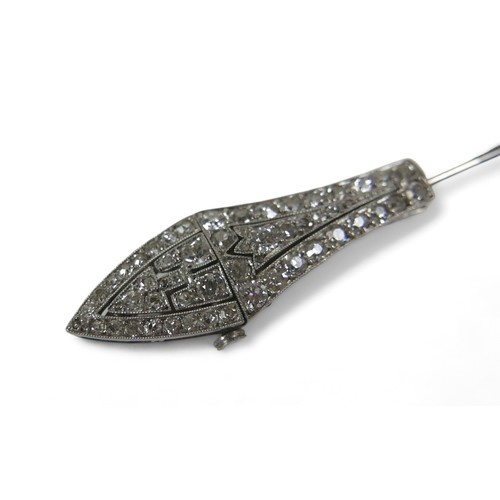 150 - An Art Deco diamond jabot pin, approximately 112 round cut diamonds, largest unmarked white metal mo... 