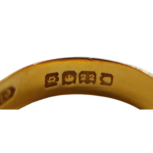 47 - A 22ct gold band, size L, 2.6g.