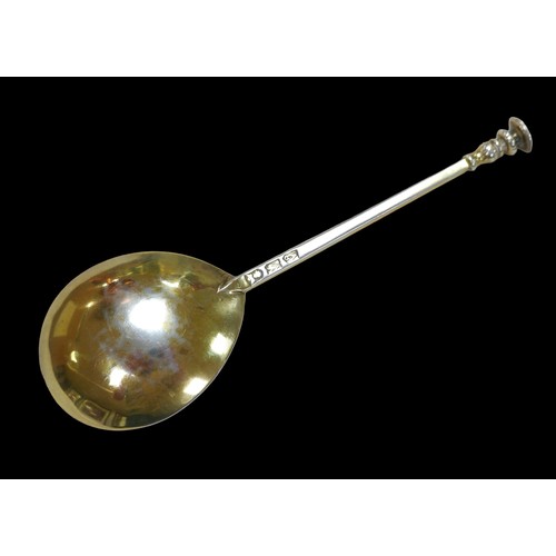 2 - A Charles I silver gilt seal top spoon, rubbed hallmarks, possibly a crowned escallop marking, Londo... 