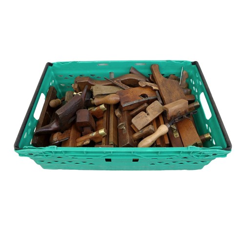 380 - A quantity of hand tools including moulding planes, plough planes, shaving planes. (1 box)