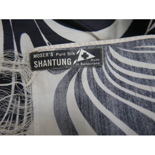 272 - Sixteen retro and vintage scarves, including a monochromatic Shantung silk scarf. (16)
Provenance: f... 