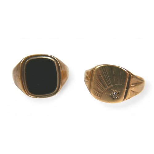 55 - Three pieces of 9ct gold, comprising a signet ring with small diamond, size W, 3.3g, another signet ... 