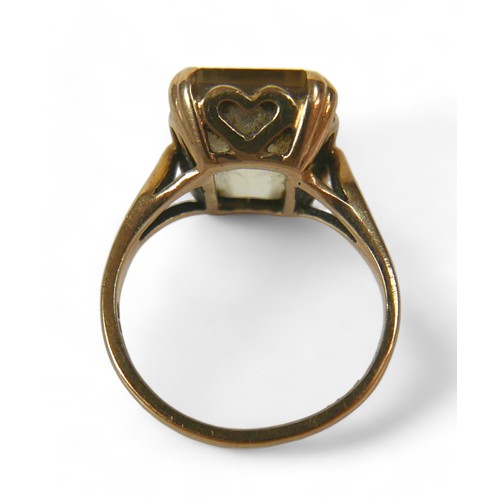 88 - Two gold dress rings, comprising an 18ct gold five stone diamond ring, with small round cut stones, ... 