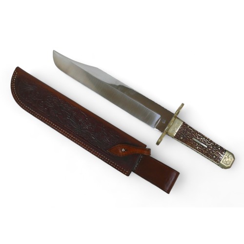 292 - A Stan Shaw hunting knife, with horn handle and fitted leather sheath, 48.5cm long.