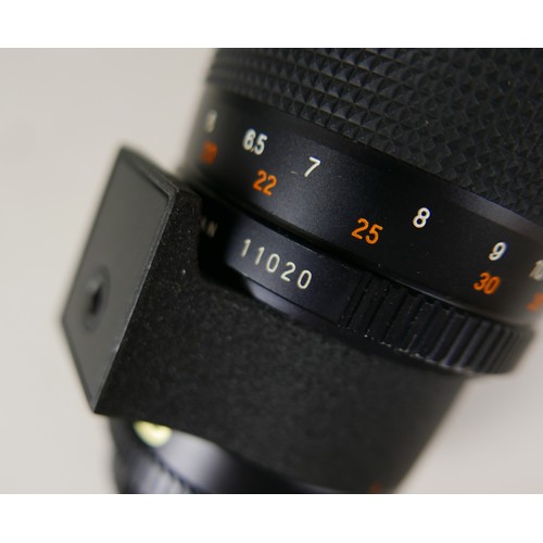 362 - A collection of cameras and lenses, including a Mamiya-Sekor Telephoto lens, CS77, F=300mm, 1:4, ser... 