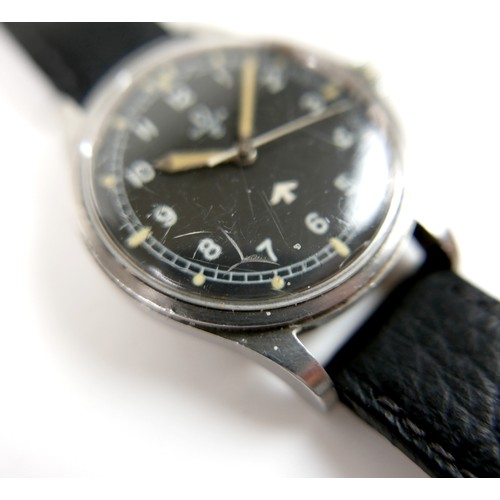 168 - An Omega British Military RAF issue pilot's wristwatch, circa 1953, ref 2777-1, mechanical hand wind... 