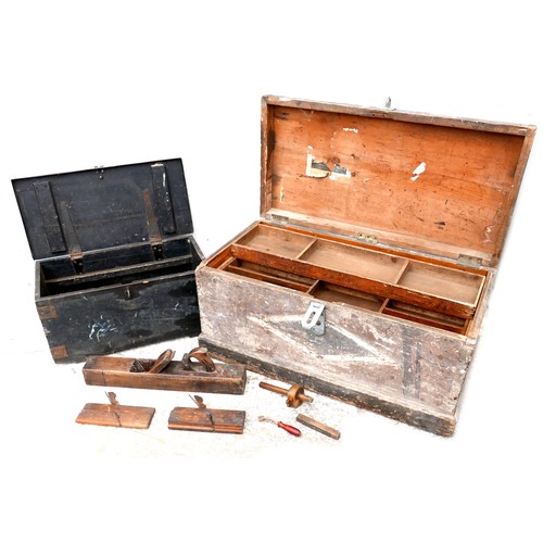 385 - Two wooden tool chests, the larger with two lift out trays, 92 by 46 by 45cm, the smaller 61 by 32 b... 