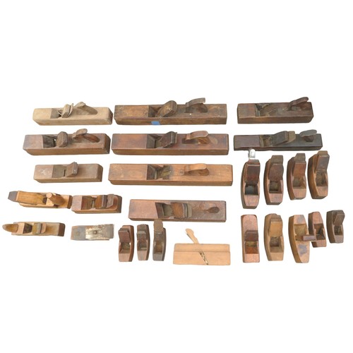 384 - A quantity of hand tools comprising of  shaving planes and a moulding plane. (2 boxes)