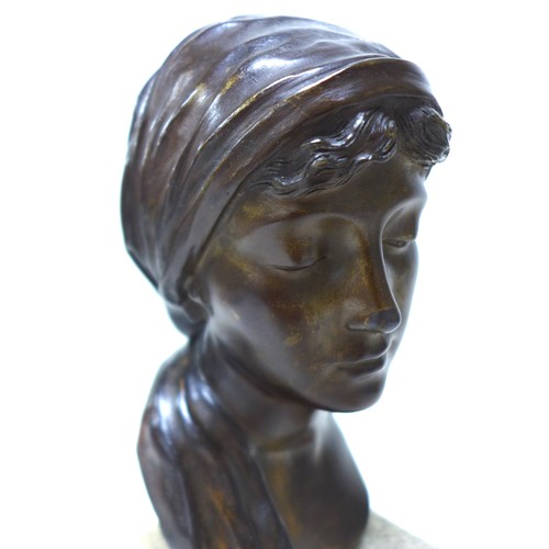 153 - Giuseppe Renda (Italian, 1859-1939): 'Pensive Girl', a bronze sculpture, signed 'Renda' in the bronz... 