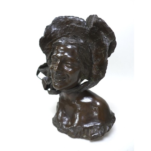 157 - Giuseppe Renda (Italian, 1859-1939): 'Lady with Bonnet', a bronze sculpture, signed 'G Renda, Napoli... 