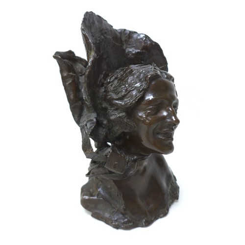 157 - Giuseppe Renda (Italian, 1859-1939): 'Lady with Bonnet', a bronze sculpture, signed 'G Renda, Napoli... 