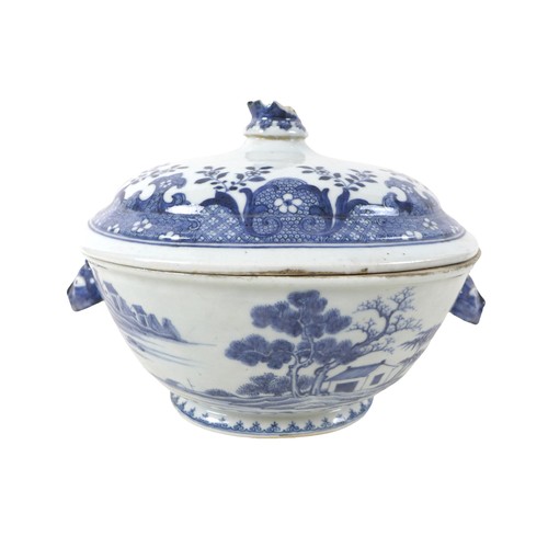 107 - A 19th century Chinese blue and white lidded tureen, two dishes, a bowl and a bronze bottle holder, ... 