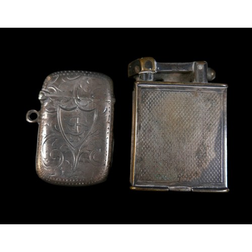 22 - A collection of silver items, comprising a bell shaped inkwell, 8 by 7.5cm high, a cigarette case, 1... 