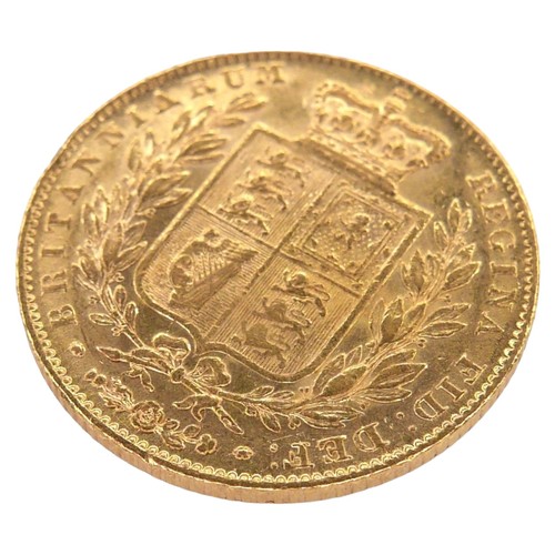 44 - A Victoria Young Head Shield Back gold sovereign, 1843.