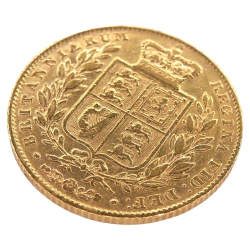 45 - A Victoria Young Head Shield Back gold sovereign, 1844.