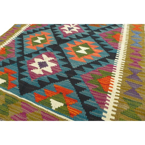 348 - A Maimana Kilim hand knotted woollen rug, 162 by 97cm.