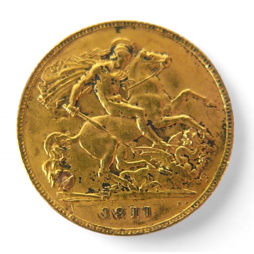 99 - A George V gold half sovereign, 1911.