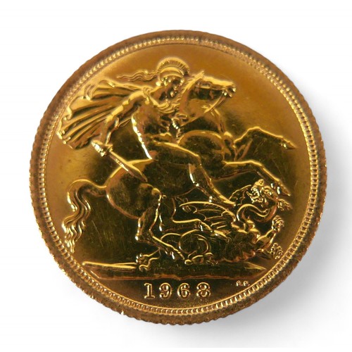 120 - An Elizabeth II gold sovereign, 1968.