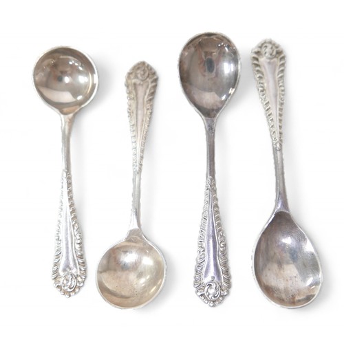 78 - A group of Georgian and later silver, including a George III teaspoon, George Gray, a milk jug, Lond... 