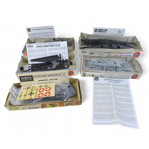 201 - A collection of ten 1:72 scale Airfix aeroplane kits, all boxed.(10)