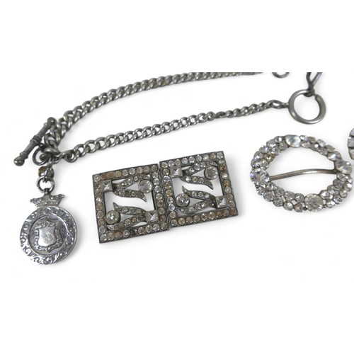 28 - A selection of silver and costume jewellery, including lockets and chains. (1 bag)