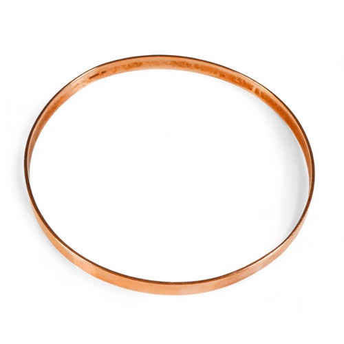 73 - A 9ct gold bangle, 8.1cm diameter, 20.0g.