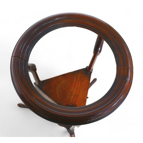 323 - A George III mahogany wig stand, with a powder drawer on platform tripod base, 25cm diameter top 84c... 