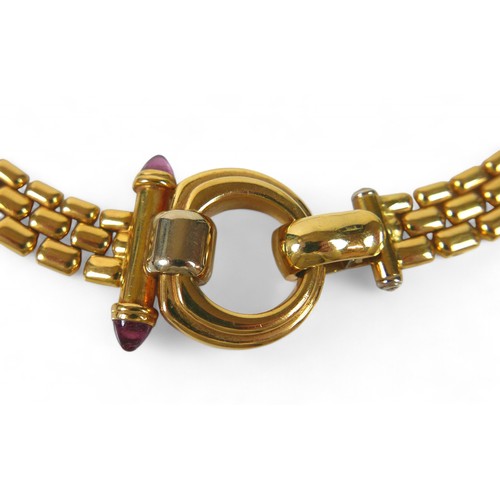 78 - A Signoretti 18ct gold necklace, of articulated brick pattern in three rows, with large hoop central... 