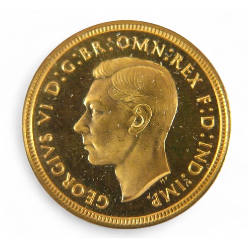 1 - A George VI 1937 Coronation gold specimen coin set, Royal Mint, comprising a £5 coin, £2 coin, sover... 