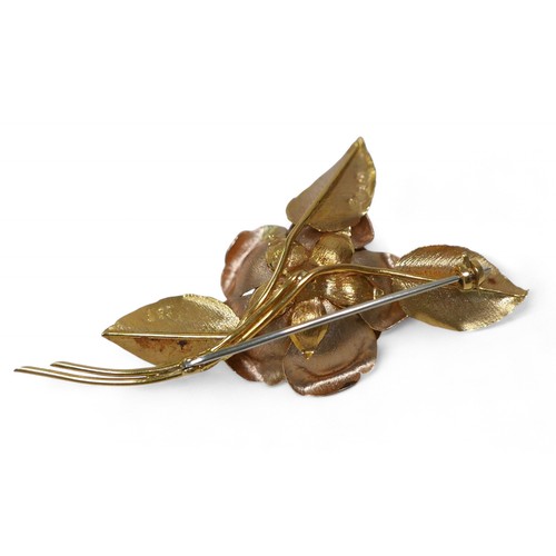 80 - An 18ct gold rose form brooch, 6.5cm wide, 12.6g.