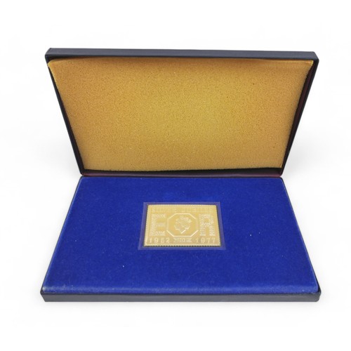 20 - A silver Silver Jubilee commemorative stamp replica, 1952/1977 limited edition, 73.5g, 44mm x 61mm, ... 