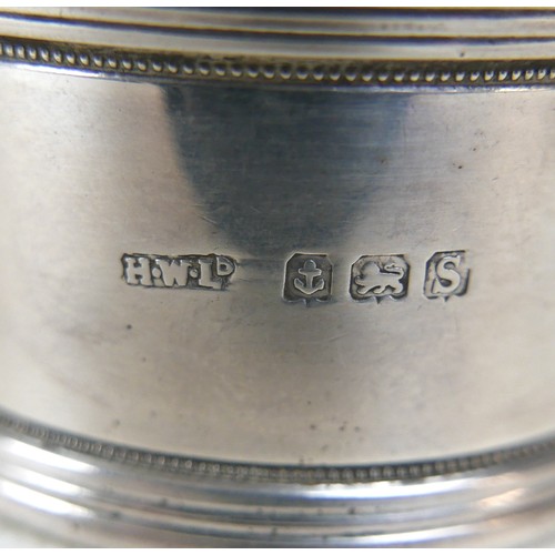 112 - A group of silver items, comprising a footed sugar bowl, Atkin Brothers, Sheffield 1946, 8 by 8 by 5... 