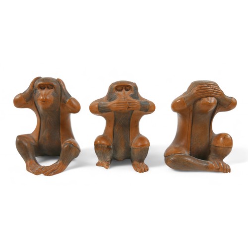 164 - Three carved wooden monkeys and two wooden netsukes, tallest 5cm. (5)