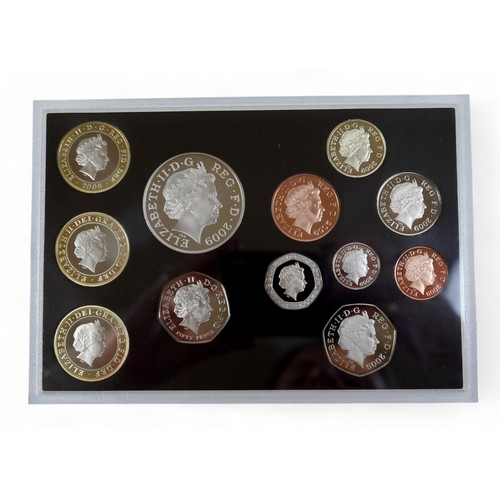 5 - An Elizabeth II Royal Mint UK proof coin set, 'The 2009 UK Proof Coin Set', twelve coin set £5 to 1p... 