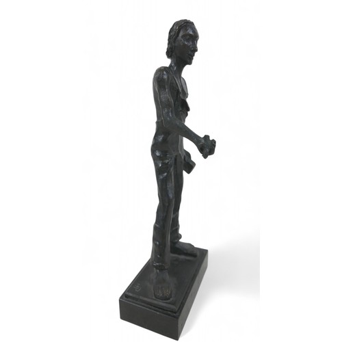 218 - Hugo DE PUTTER (1938-1990), bronze sculpture, monogrammed HP, 10 by 5 by 26cm high.