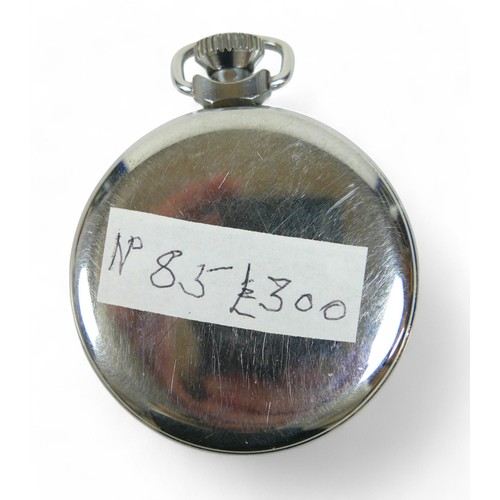 140 - A Guinness top wind pocket watch, 50mm case, the dial decorated with a glass of Guinness having a sm... 