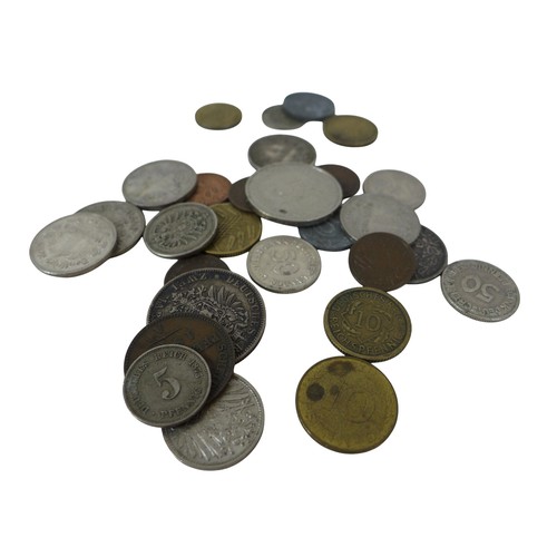 8 - A quantity of assorted world coinage, to include coins from America, Germany, Greece, Romania, Yugos... 