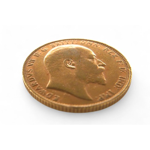 142 - An Edward VII gold sovereign, 1906.