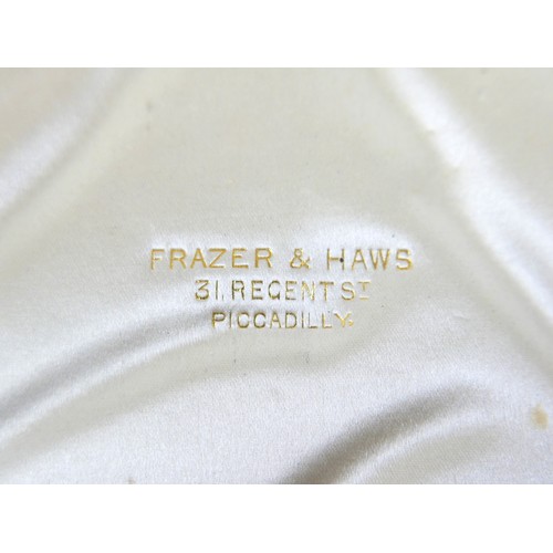 75 - An Edwardian garnet choker, in original fitted case branded for Frazer & Haws, 31 Regent Street, Pic... 