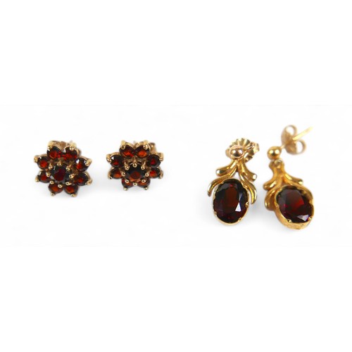 55 - Two pairs of 9ct gold and garnet earrings, flower head and drop design, total weight 5.4g.