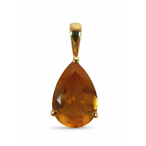 58 - An 18ct yellow gold citrine tear drop pendant, 8.0 by 6.4 by 18.7mm, weight 1.9g.