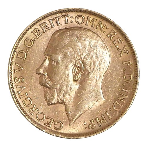 2 - A George V gold sovereign, 1913.