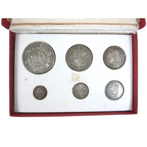 121 - 1927 King George V silver 6-coin specimen proof set in a card box of issue including 'Wreath' Crown.... 