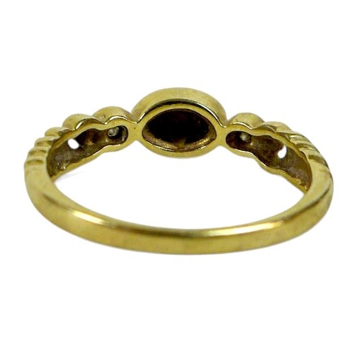 89 - Three 9ct yellow gold rings, sizes P and Q, total weight 7.9g.(3)