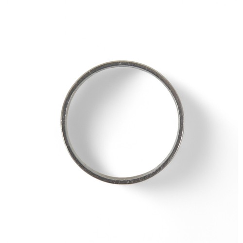 38 - An 18ct white gold band, size O, 2.38g.