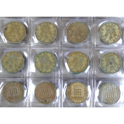 118 - A collection of GB and World coins and bank notes, including various silver, pre-1920 and 1920-1946 ... 