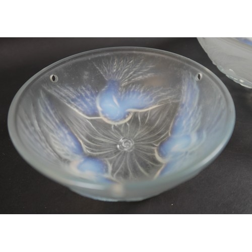 161 - An opalescent glass plafonnier, in Lalique style, moulded with three birds, 34 by 9.5cm, together wi... 